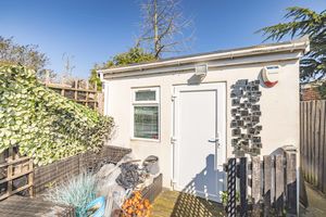 Photo 7- click for photo gallery